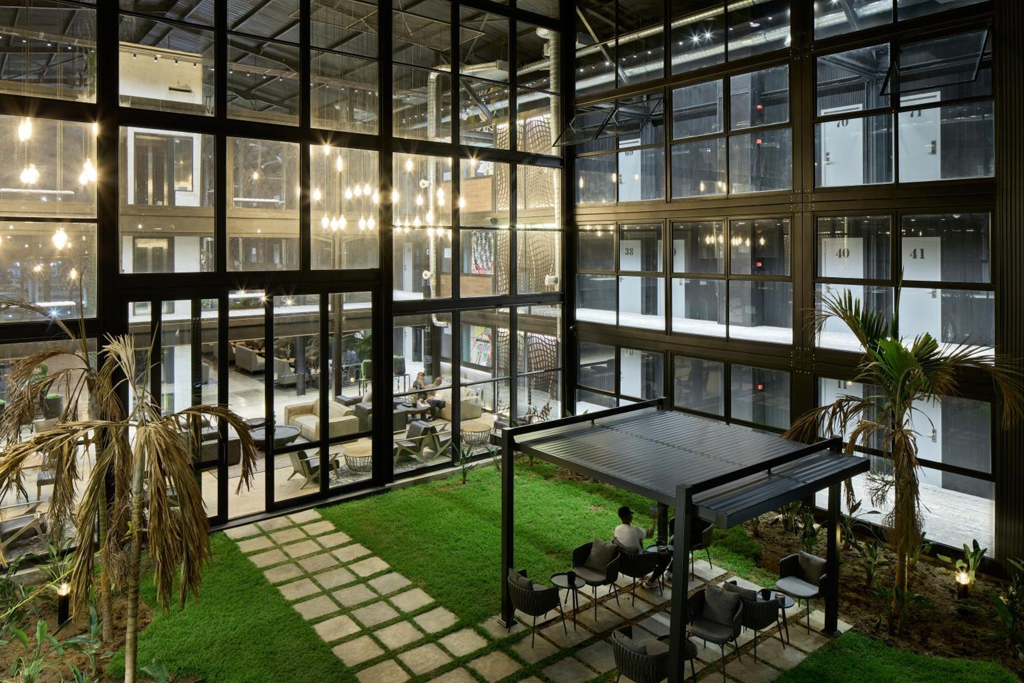 Cargo88 Hotel Лусака Экстерьер фото