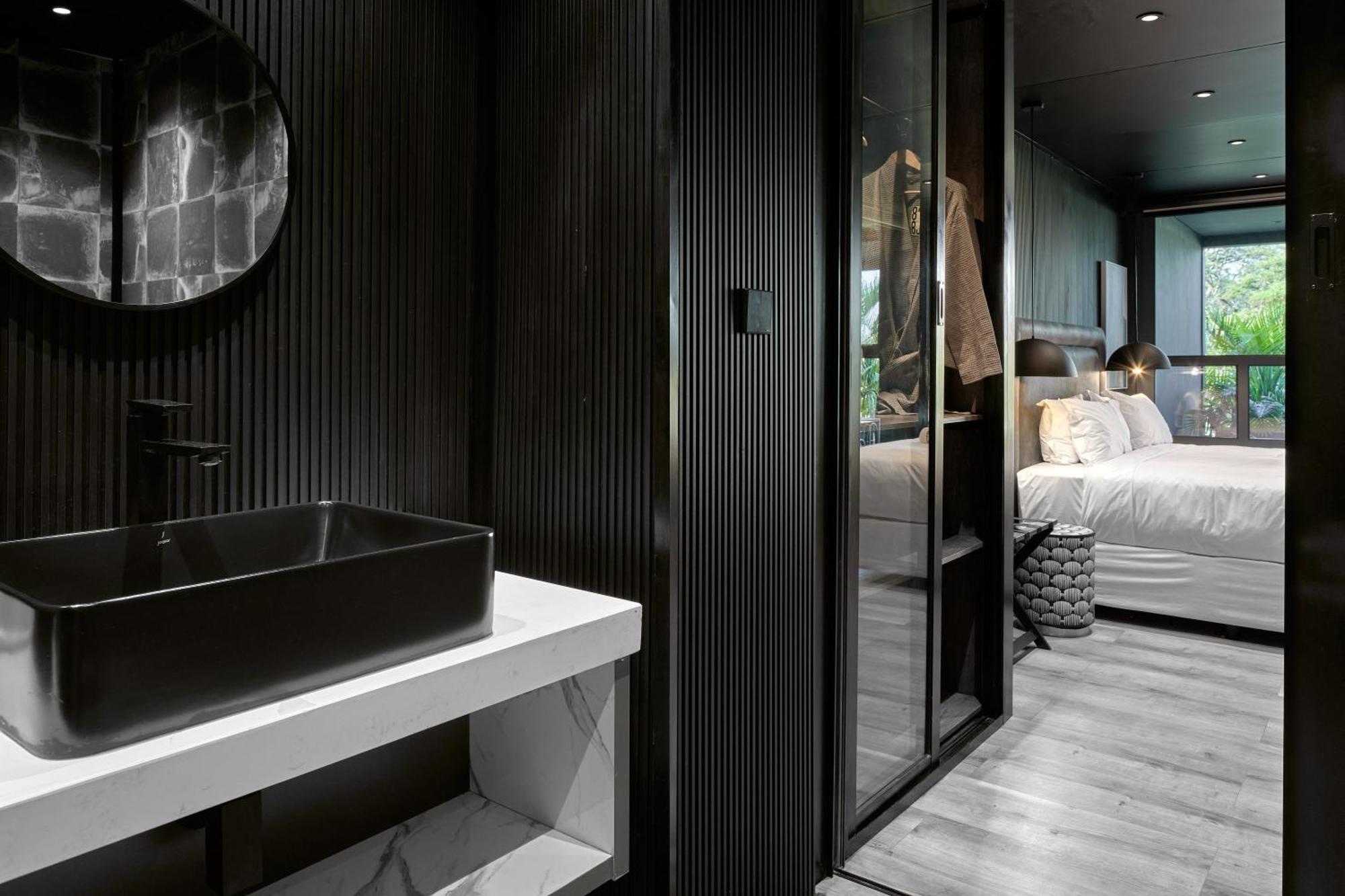 Cargo88 Hotel Лусака Экстерьер фото